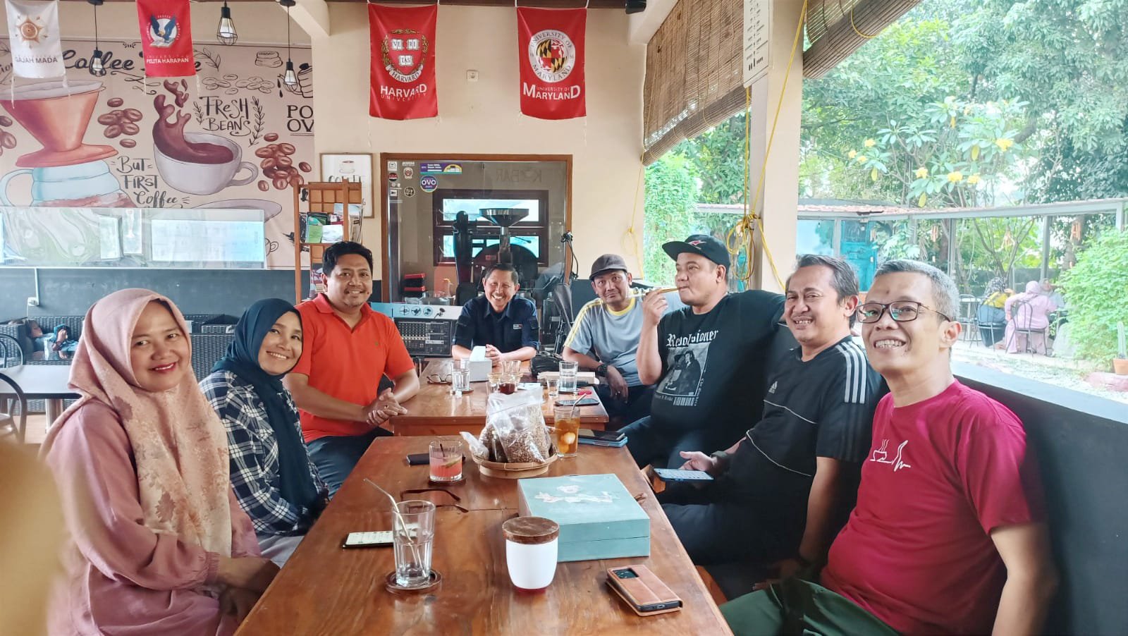 ILUNI SMAN 84 Silahturahmi ke Kobar Cafe